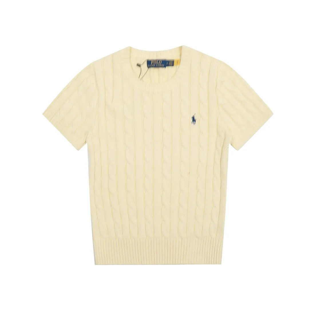 🅿️160 "Top quality" Style number: DS002# (not off the shelves all year round) [Ralph Lauren round neck solid color pony embroidered logo knitted short sleeves] ✅Ralph Lauren classic basic versatile knitted short sleeves for all seasons ✅Main supplier platform live broadcast Wholesale entities Replenish when out of stock Not off the shelves ✅ZP quality 1:1 version Scan the code to enter the GF website Counter quality ✅Detailed quality is the only one in Guangzhou Imported quality cotton yarn, focusing on high-end, cost-effective, good quality needless to say ✅The version is restored to the original order, the maximum size can be worn up to 160 pounds, loose, comfortable and stress-free ✅The upper body is simple and easy to match, a must-have for goddess ootd, good-looking clothes are never picky, a must-have in the goddess’ wardrobe Size: S-XL Color: Black White Gray Light Blue Light Pink Colorful Blue Khaki Bright Yellow Fruit Green Milk Apricot Wood Green Taro Purple Chinese Red Anchor Red Navy Red Label Navy Blue White Label